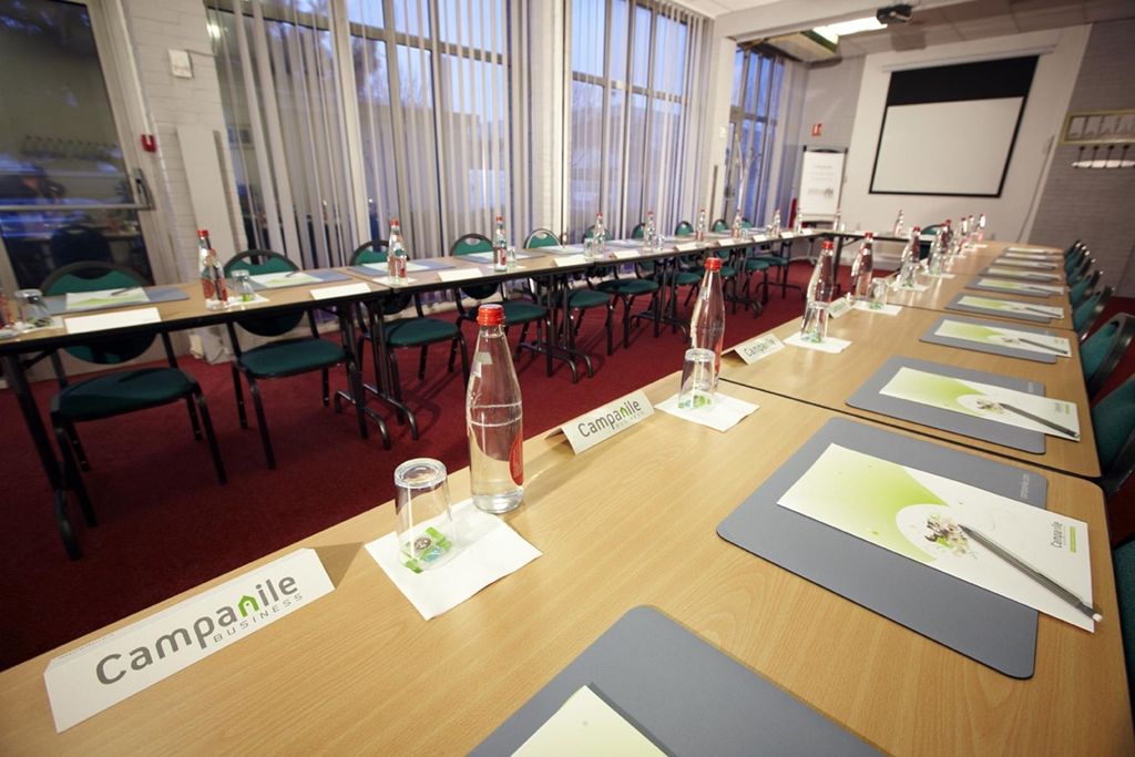 Campanile Paris Ouest - Nanterre - La Defense Hotell Business bild